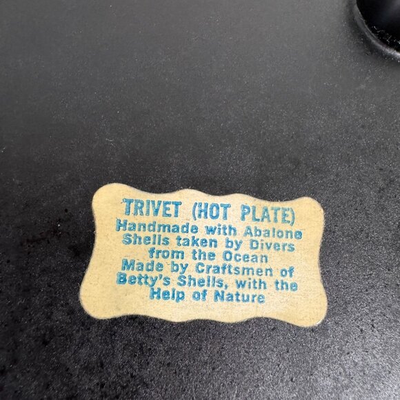 Vintage kitschy Handmade Abalone Shell Trivet Hot Plate By Betty's Shells - Picture 3 of 5